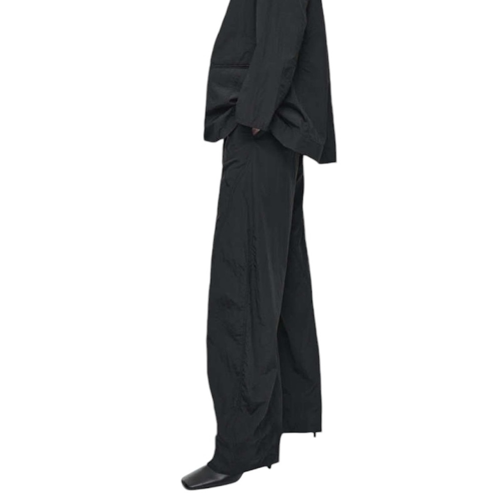 💥SOLD💥NWT COS Barrel Leg Nylon Pants - Picture 5 of 8